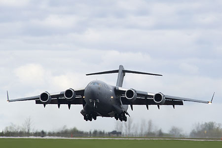 Cette photographie montre un avion CC-177 Globemaster III