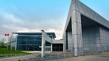 Photo extérieure du Musée de l’aviation et de l’espace du Canada